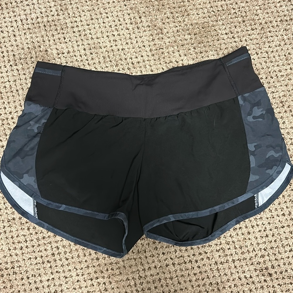 ❗️Zyia active shorts size M. GUC❗️